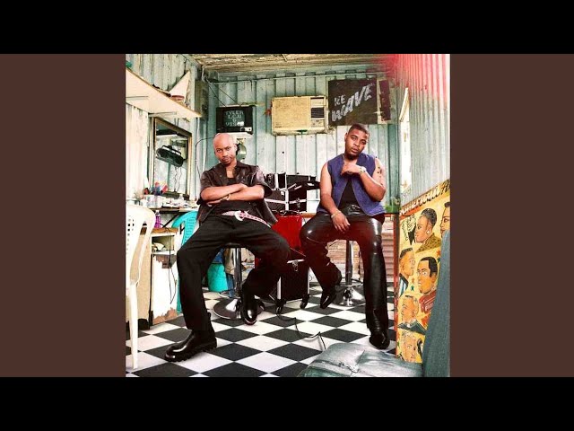 Tyler ICU, Visca & LeeMcKrazy - Awungeke Ft. Mr NationThing, VeeRSA, CubaBeats, Tyrone Dee & 2woshort